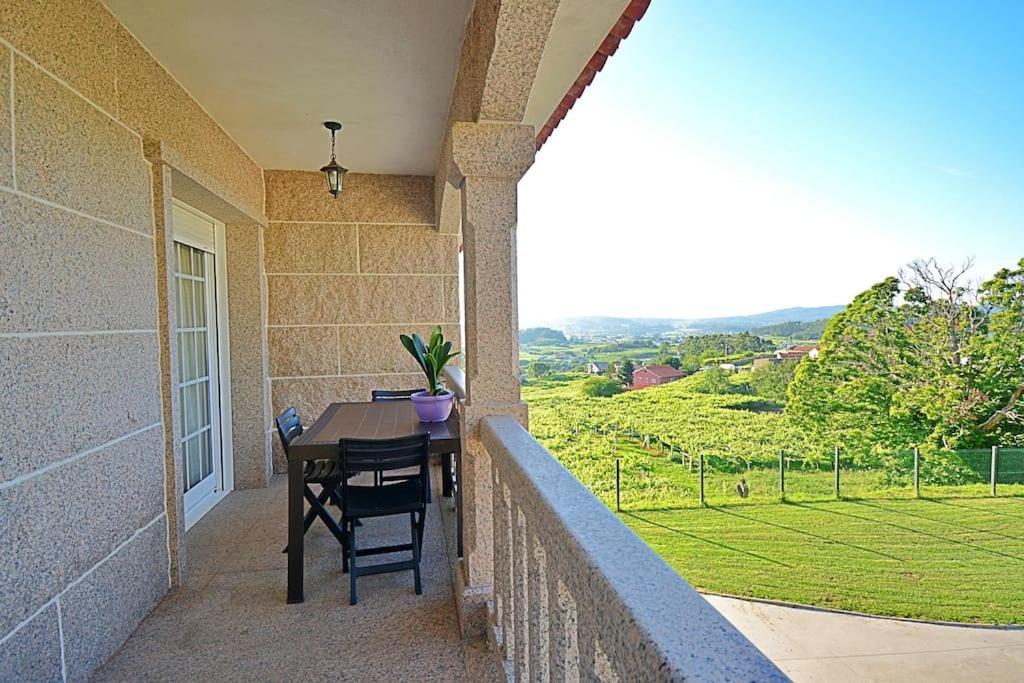Duplex Da Pedra E Da Auga Apartment Meis Exterior photo